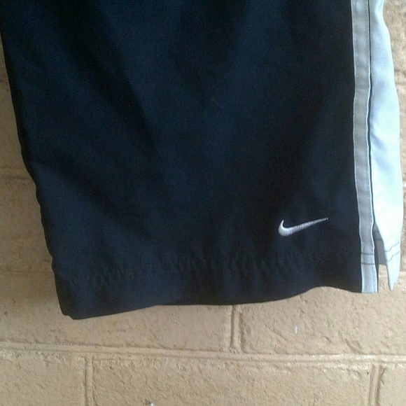Ladies Nike Track Pants Size 12-14 Dark Blue and White - Picture 5 of 9